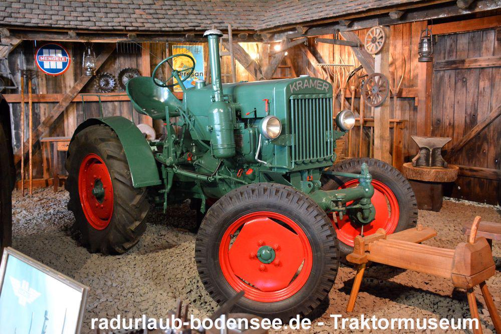 Voyage vélo autour du lac de Constance - Le musée du tracteur de Gebhardsweiler